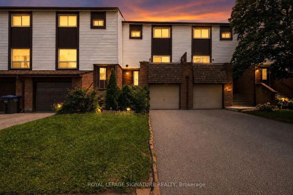 1221 Dundix Road 132, Mississauga