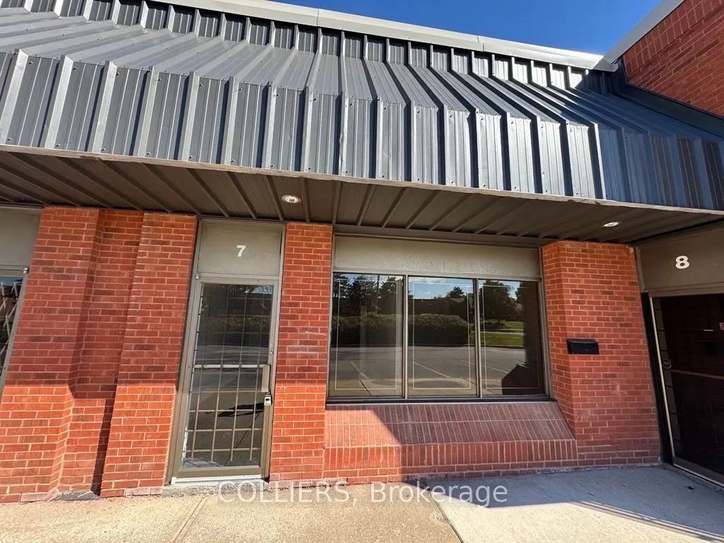 400 Matheson Boulevard 7, Mississauga