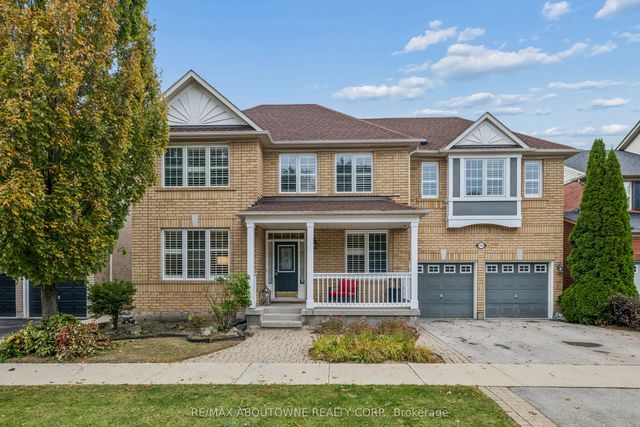 2163 Blackforest Crescent, Oakville