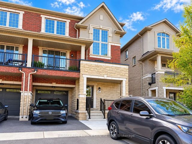 62 Hashmi Place, Brampton