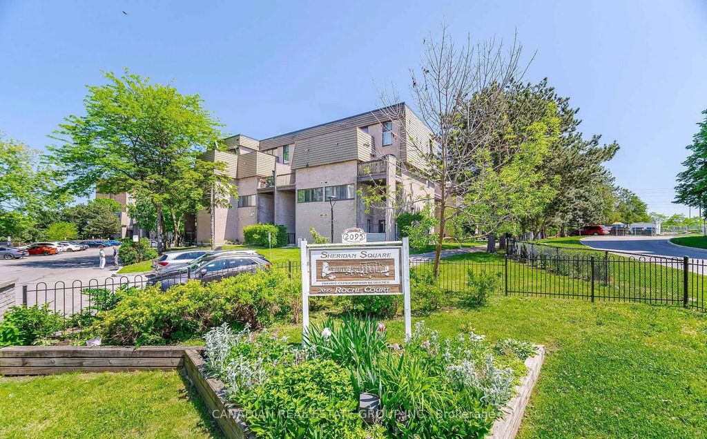 2095 Roche Court 232, Mississauga