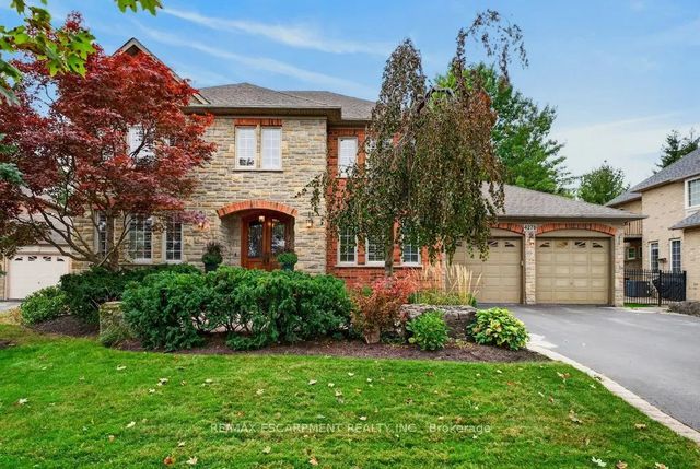 4278 Clubview Drive, Burlington