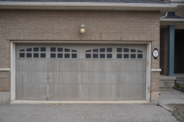 3045 Gladeside Avenue 17, Oakville
