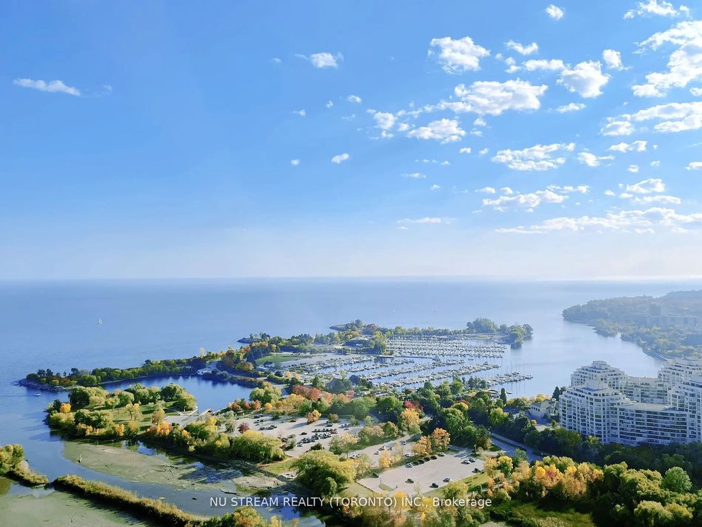 30 Shore Breeze Drive 3721, Toronto W06