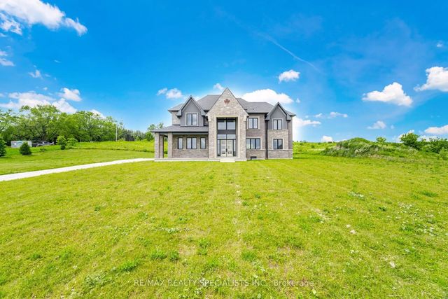 12 Ferrara Drive, Caledon