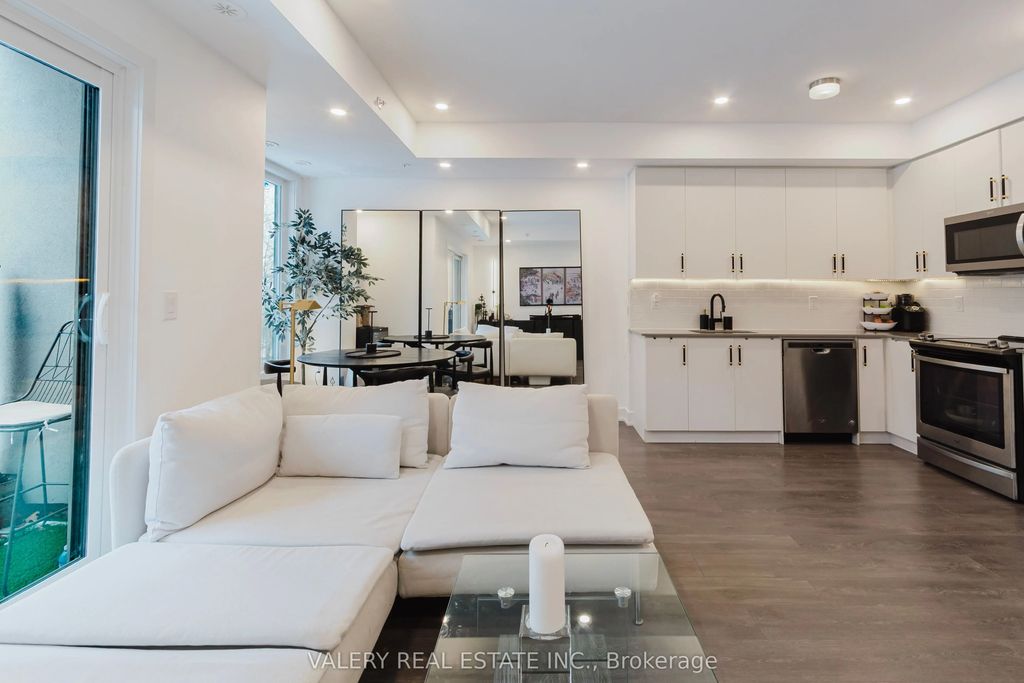3492 Widdicombe Way 16, Mississauga