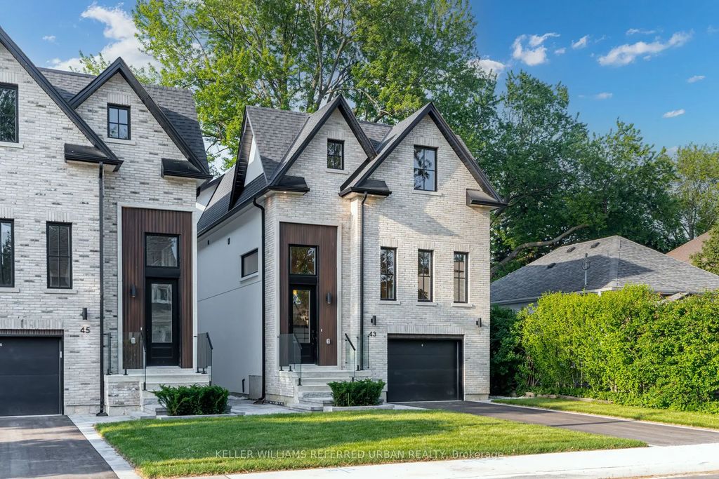 45 Benson Avenue, Mississauga