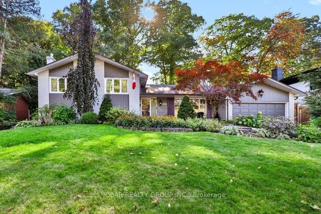 1302 Greenoaks Drive, Mississauga