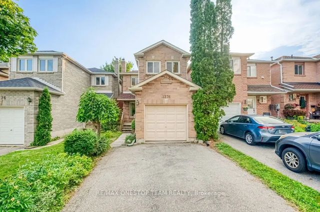 1376 Hazel Mccleary Drive, Oakville