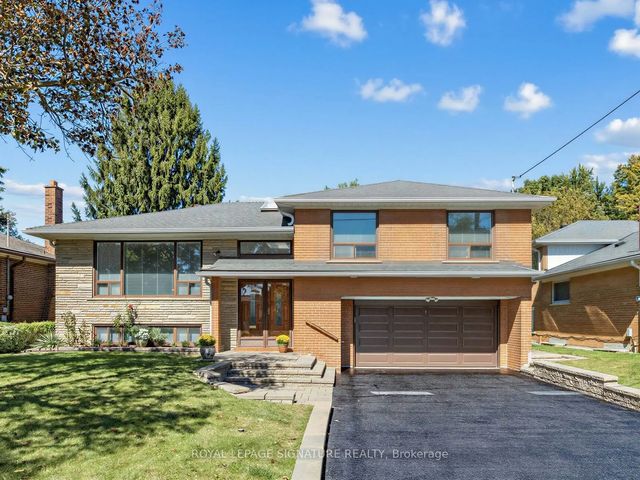 39 Buxton Road, Toronto W05