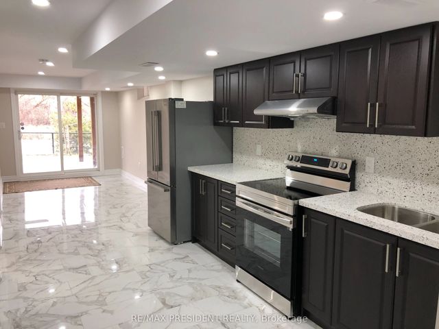 76 Saint Grace Court, Brampton