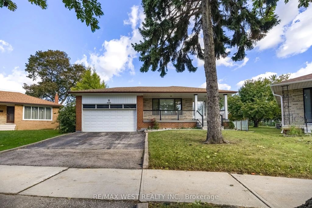 8 Carswell Place, Toronto W09