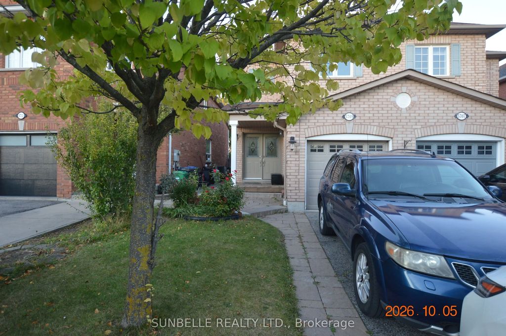 5709 Volpe Avenue, Mississauga