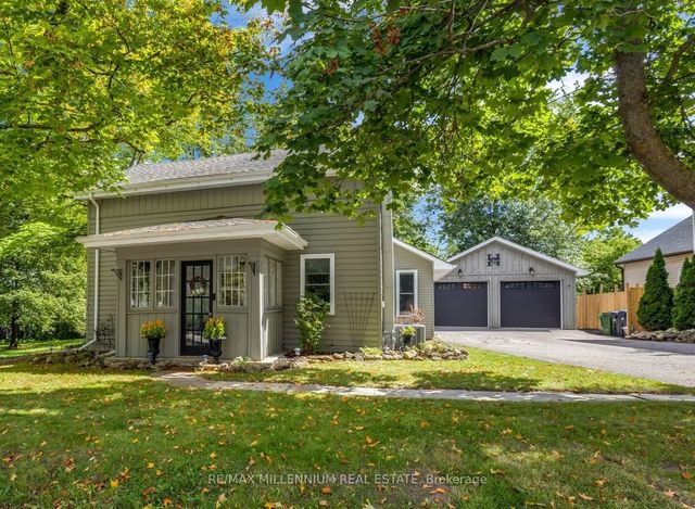 1537 Queen Street E, Caledon