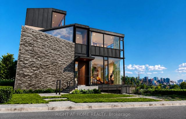 379 Ellis Park Road, Toronto W01