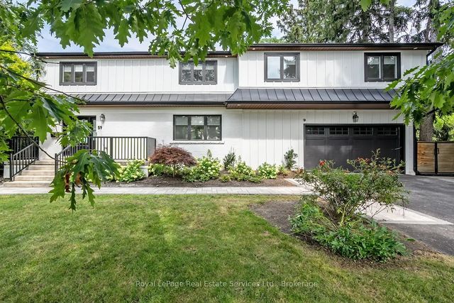 59 Fairwood Place E, Burlington