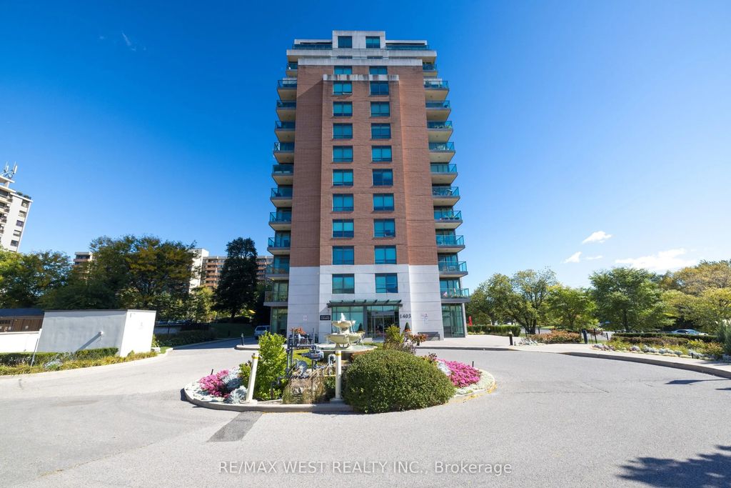 1403 Royal York Road 209, Toronto W09