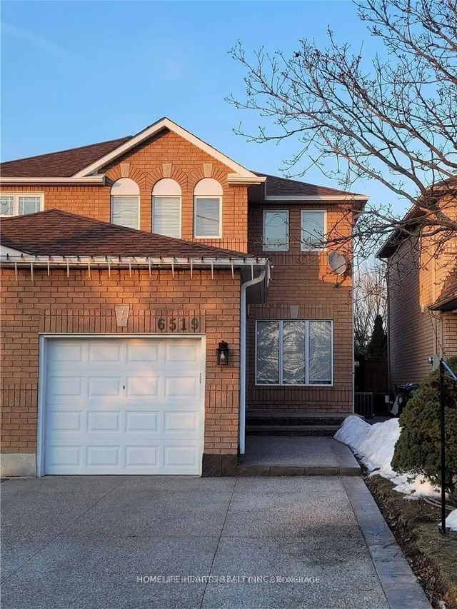 6519 Sapling Trail, Mississauga
