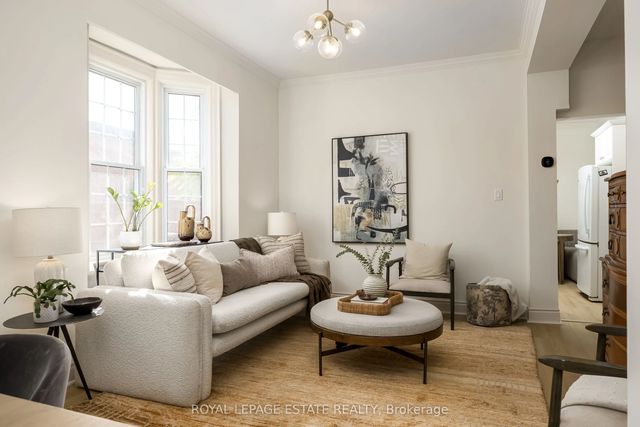 74 Edwin Avenue, Toronto W02