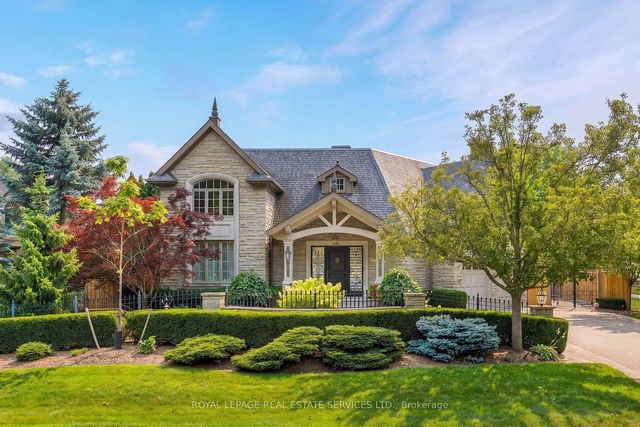 70 Shorewood Place, Oakville