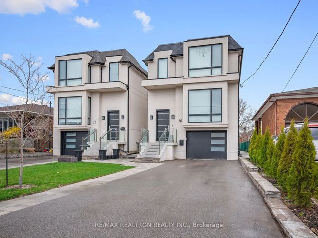 10 Katherine Road Lower, Toronto W05