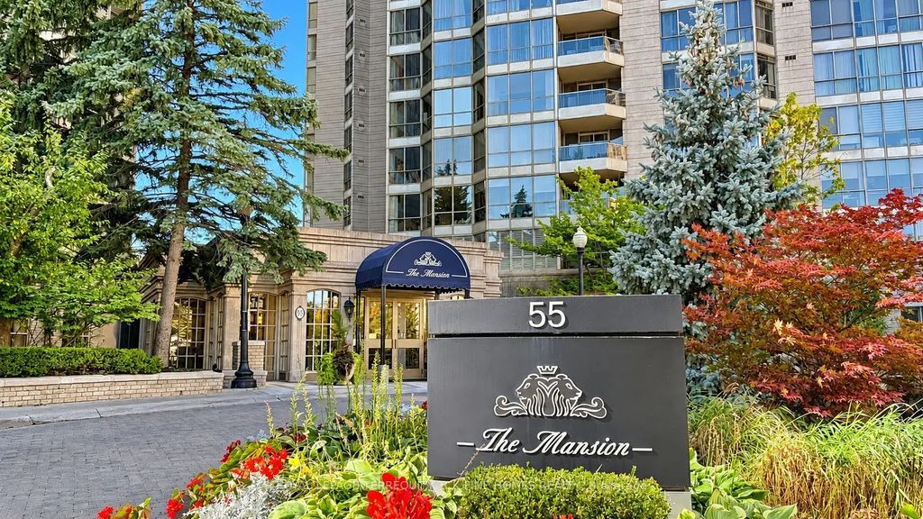 55 Kingsbridge Garden Circle 210, Mississauga