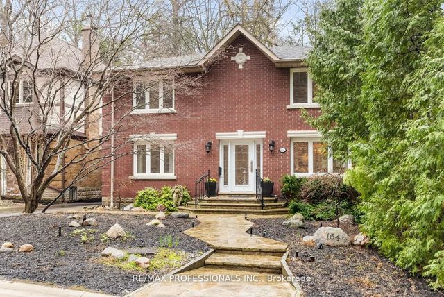 164 Morningside Avenue, Toronto W01