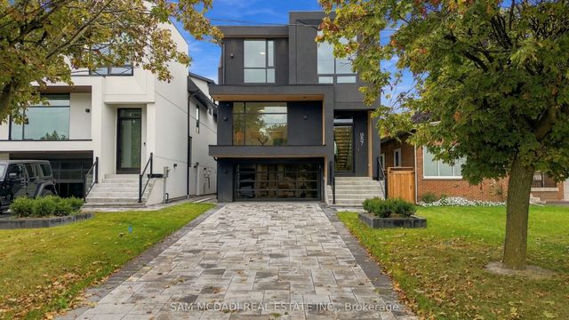 957 Halliday Avenue, Mississauga