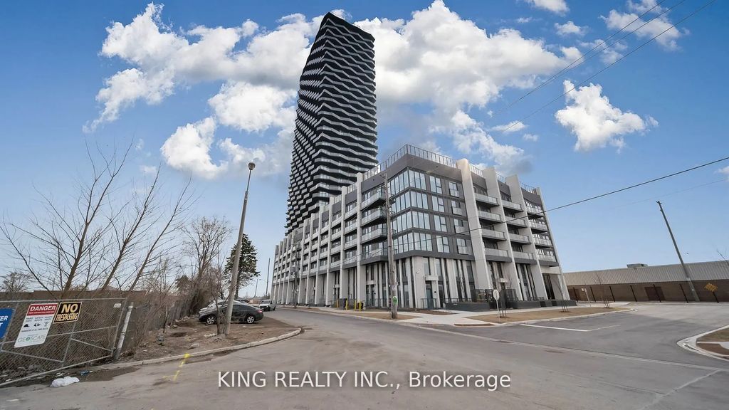 36 Zorra Street 425, Toronto W08