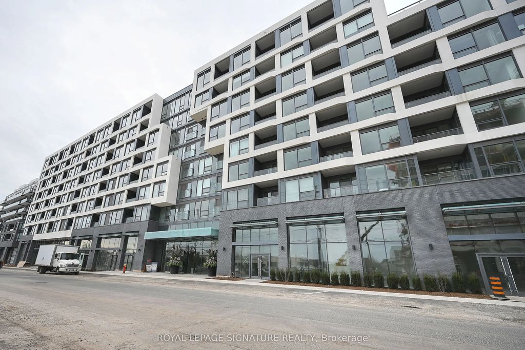 2450 Old Bronte Road 333, Oakville