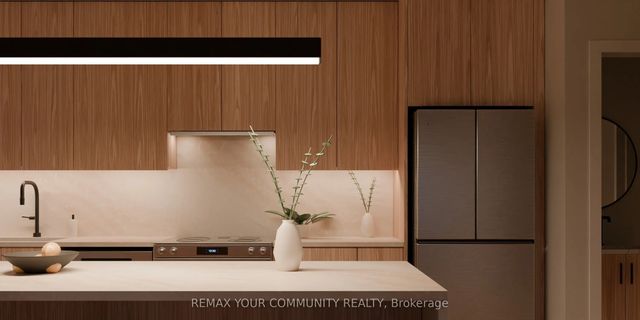 16 Vanevery Street 3, Toronto W06