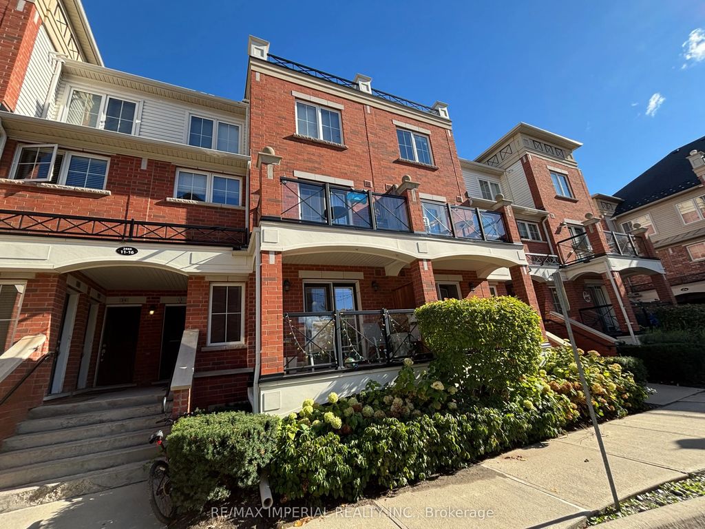 2444 Post Road 11, Oakville