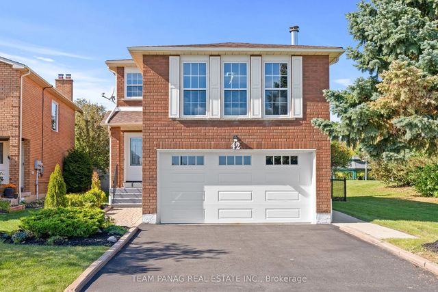 42 Kingknoll Drive, Brampton