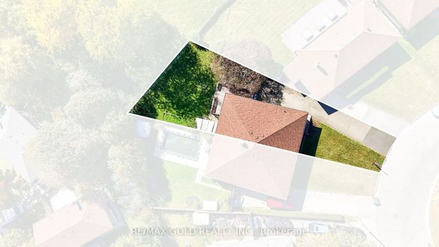 27 Alderbury Crescent, Brampton