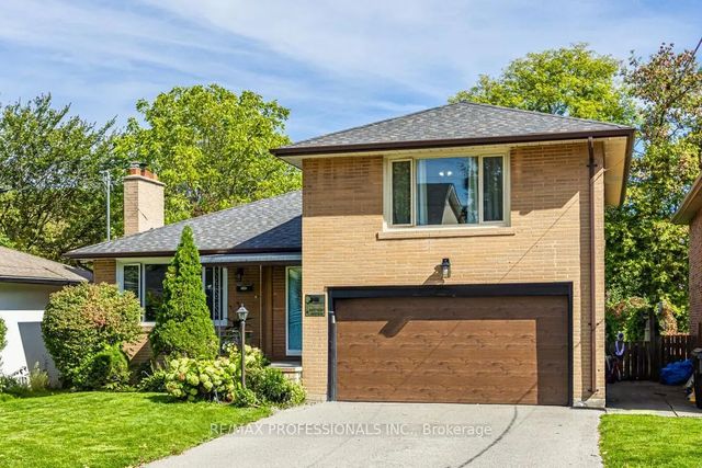 109 Botfield Avenue, Toronto W08