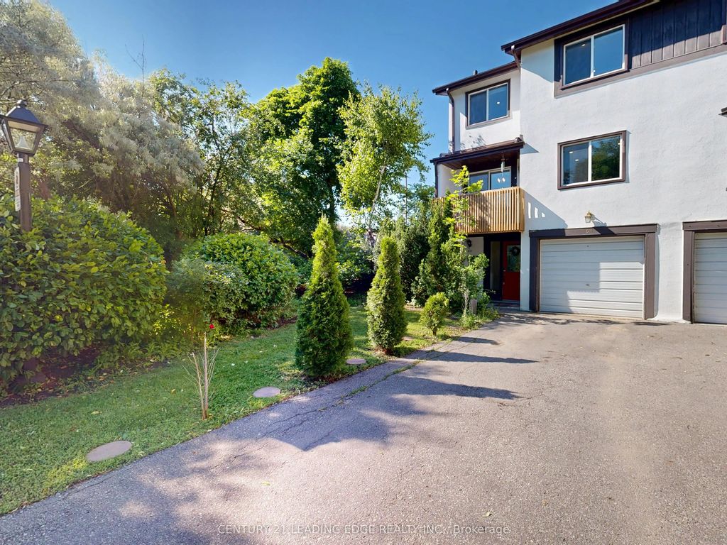 2651 Aquitaine Avenue 64, Mississauga