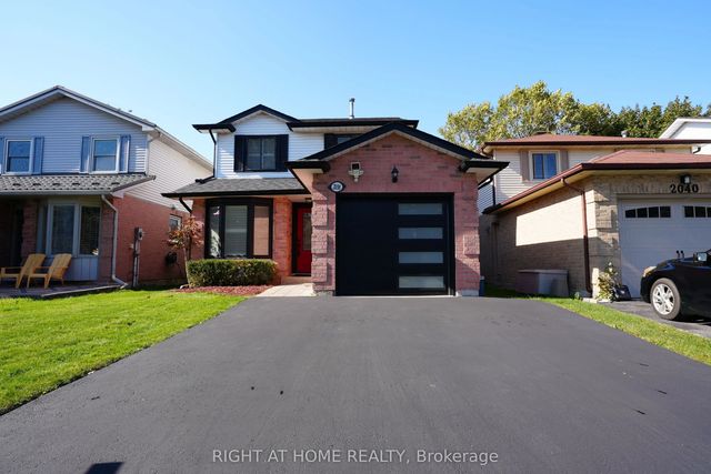 2038 Chrisdon Road, Burlington