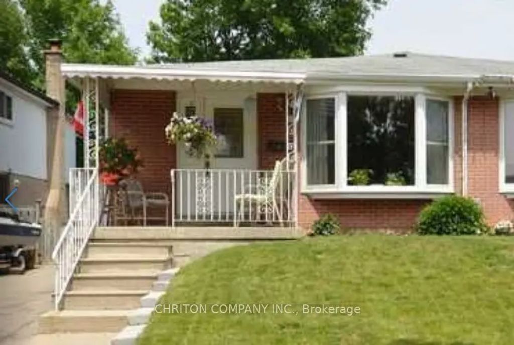 566 Chantenay Drive Upper, Mississauga