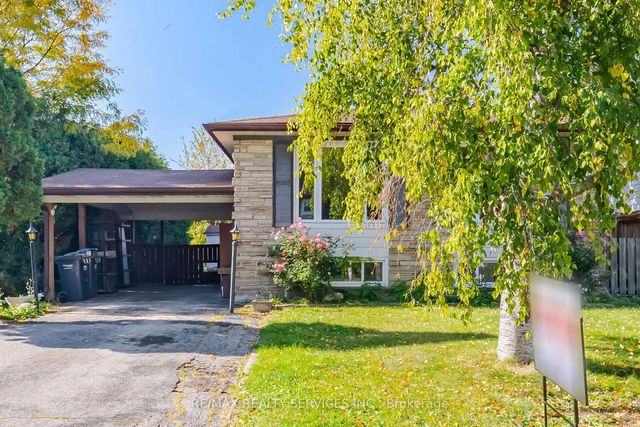 49 Ferndale Crescent, Brampton