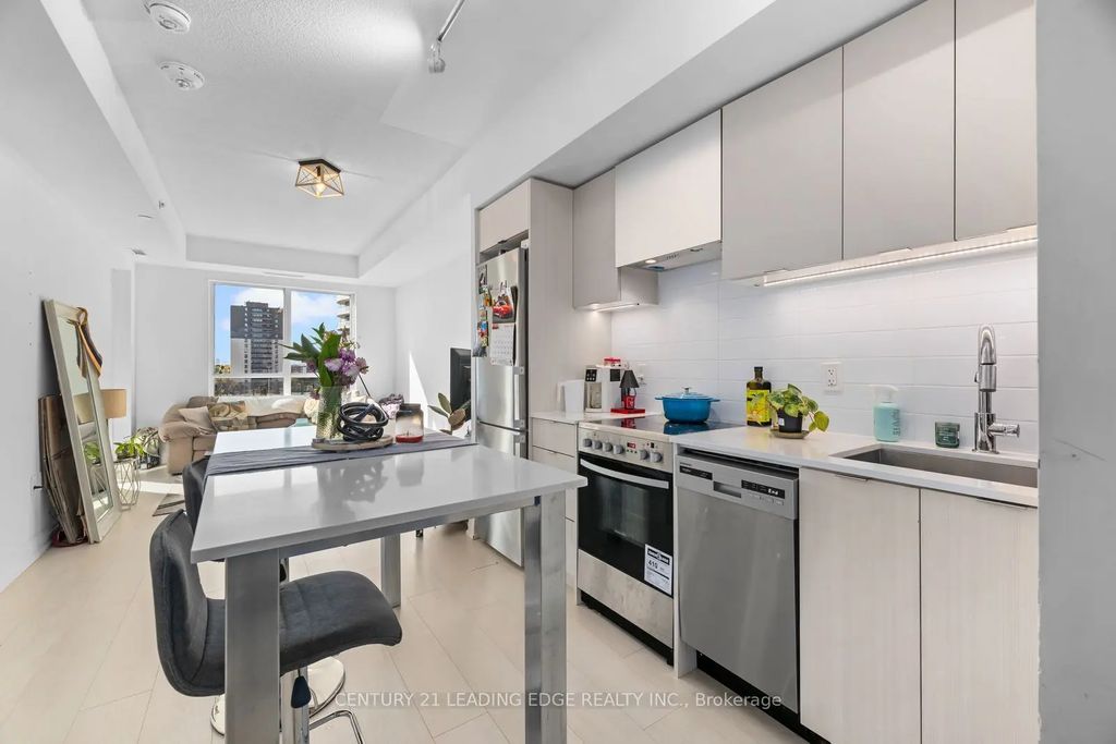 26 Gibbs Road 745, Toronto W08