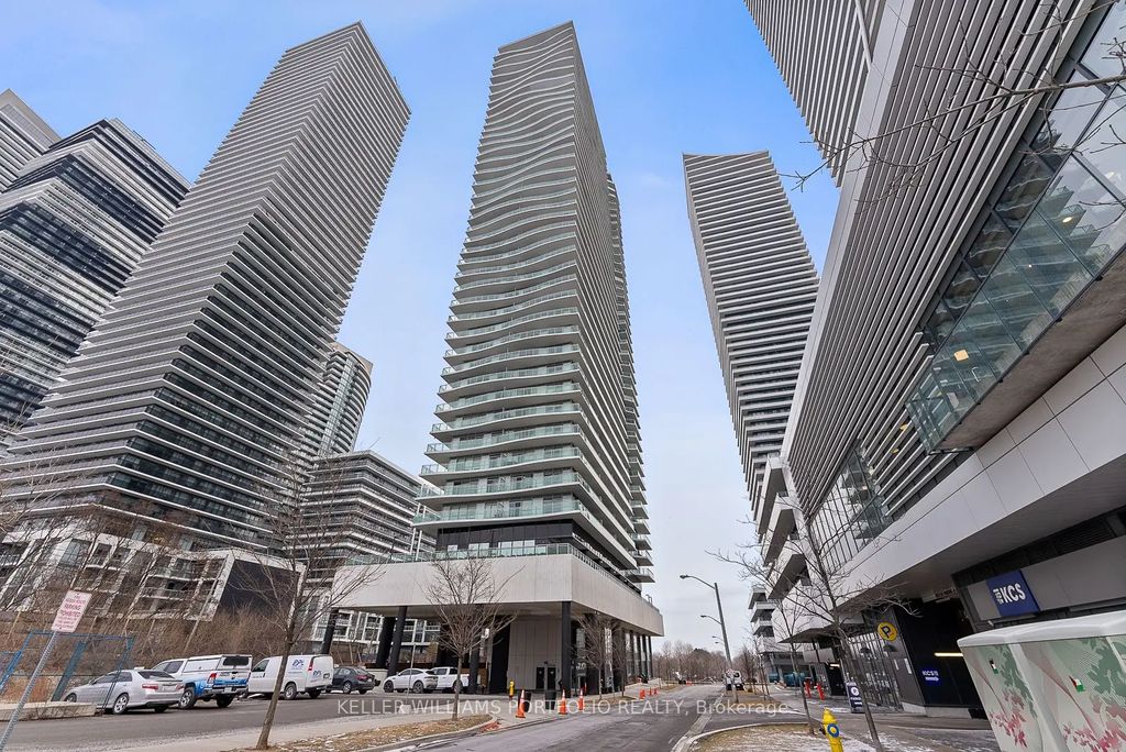33 Shore Breeze Drive 1011, Toronto W06
