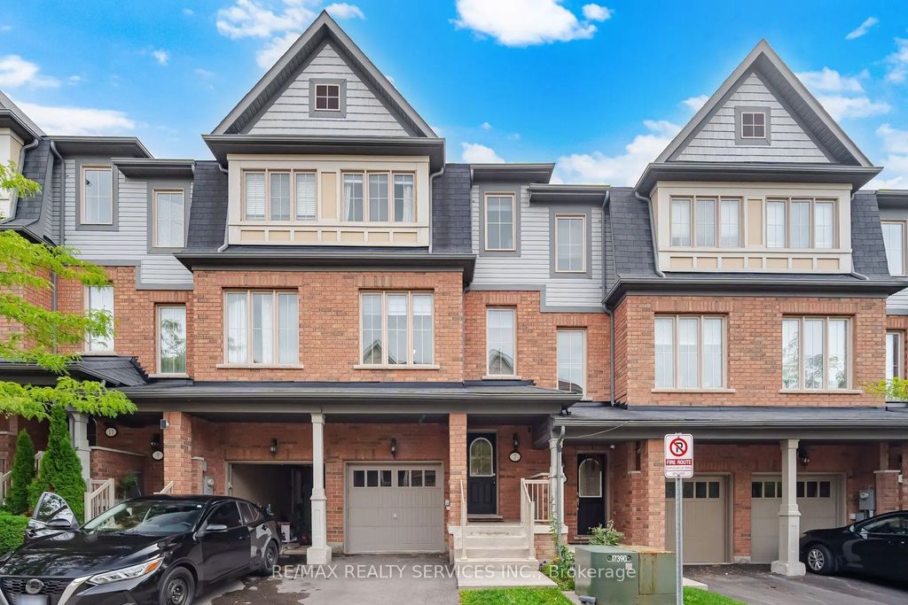 7 Cedar Lake Crescent 42, Brampton