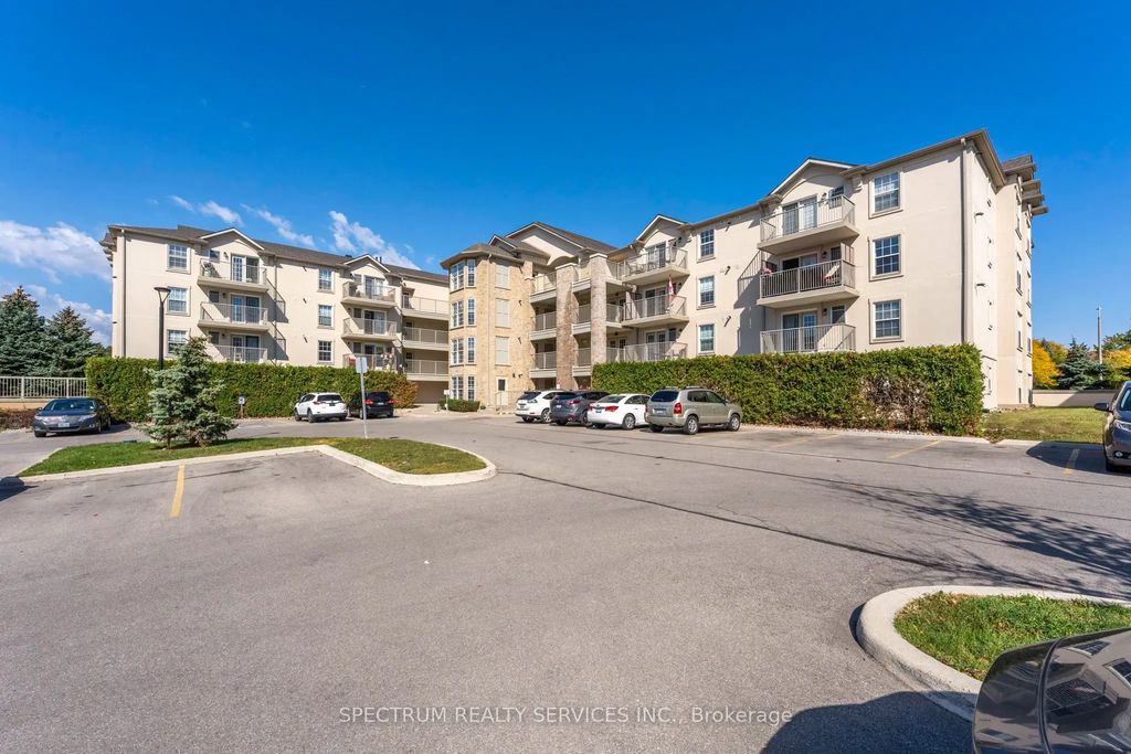 1480 Bishops Gate 208, Oakville