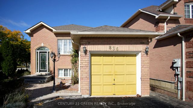 836 Avocado Crescent, Mississauga