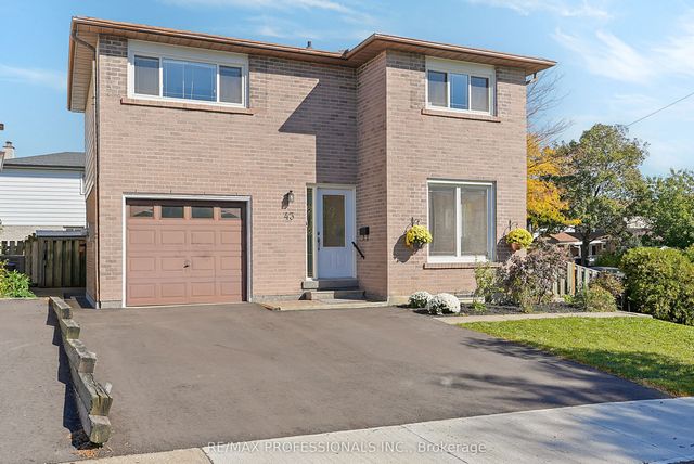 43 Franca Crescent, Toronto W10