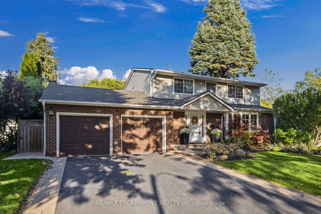 609 Cherrywood Drive, Burlington