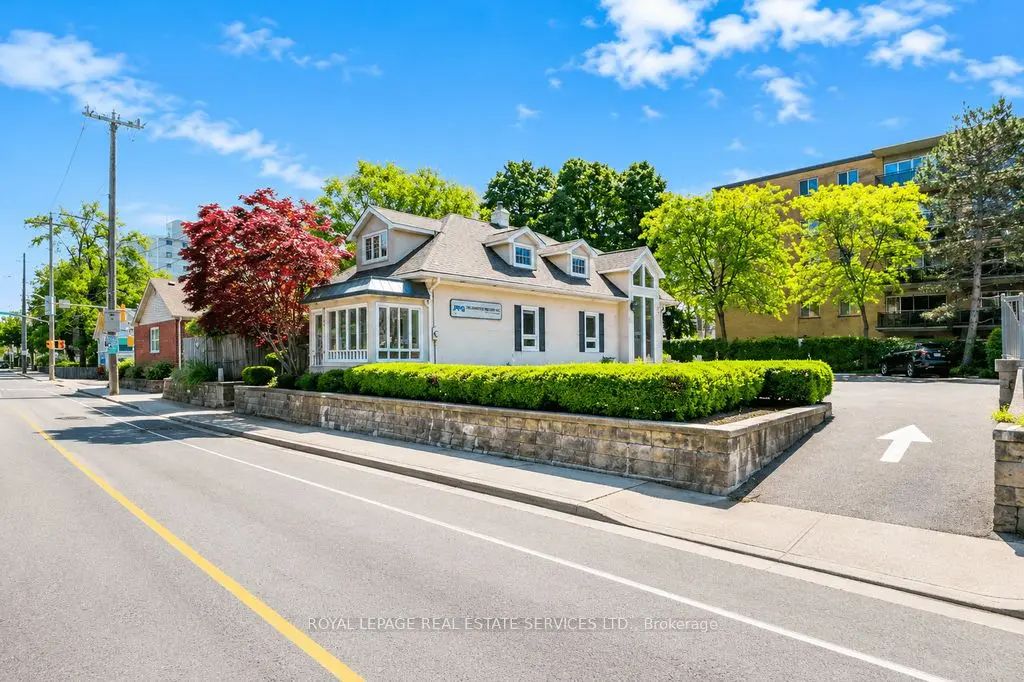 34 Rebecca Street, Oakville