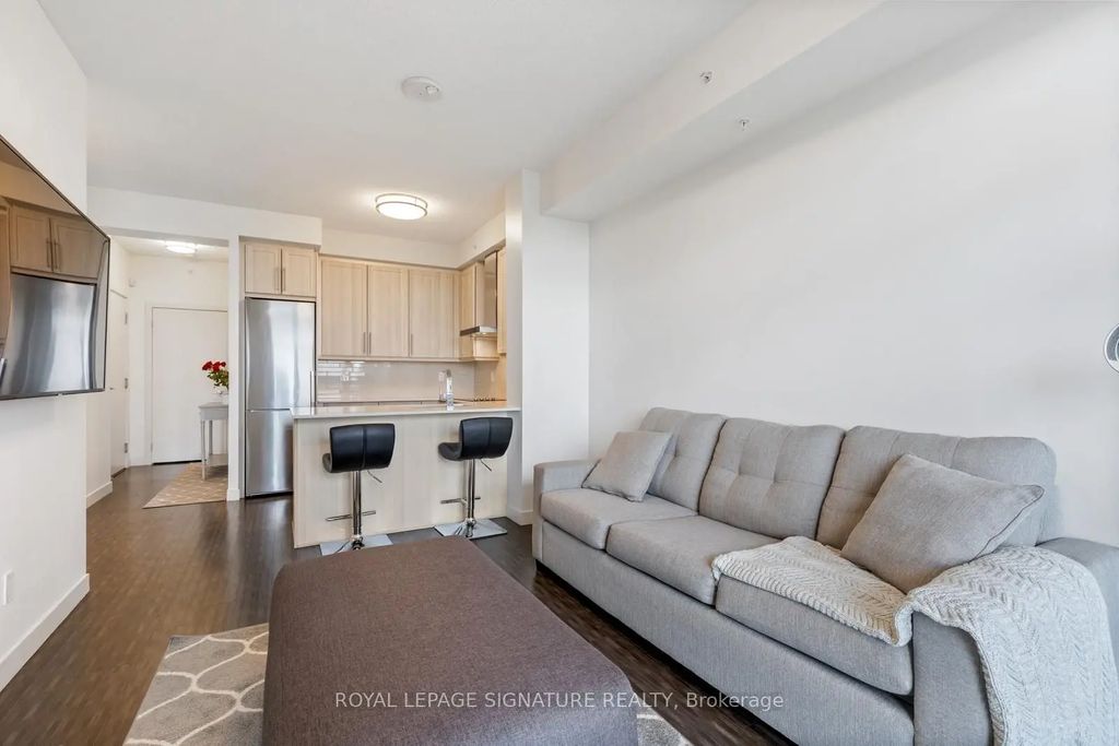 2093 Fairview Street 1606, Burlington