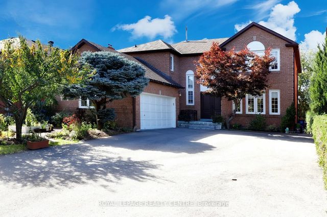 5680 Oldcastle Crescent, Mississauga