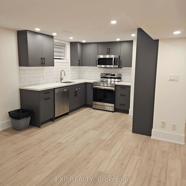 5552 Bourget Drive, Mississauga